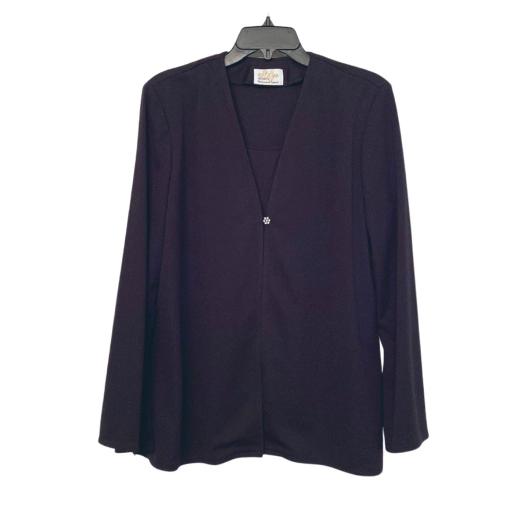 Ladies large black top with Crystal closure